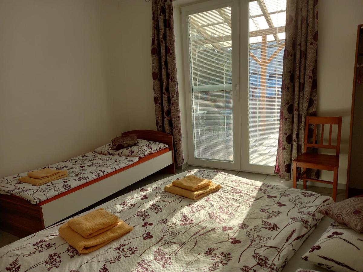 Alegria Natur Apartments Mikulov Esterno foto